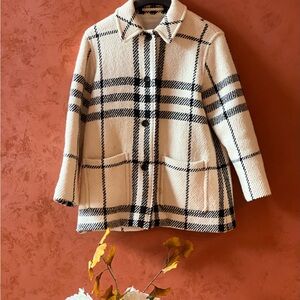 Burberry Black and White Checkered Cape